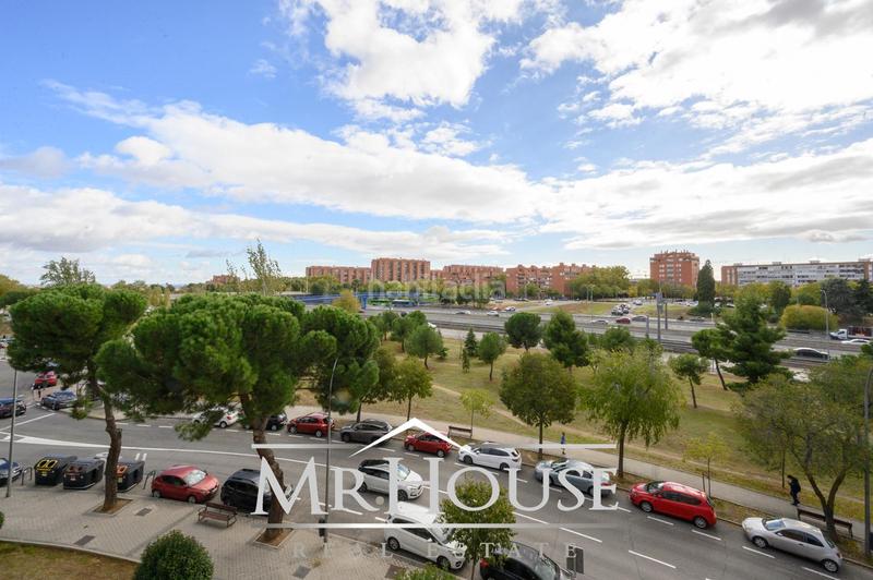 Foto b853cfa2-c13e-435e-b908-0f3252fa5518. Appartamento con riscaldamento in Pavones Madrid