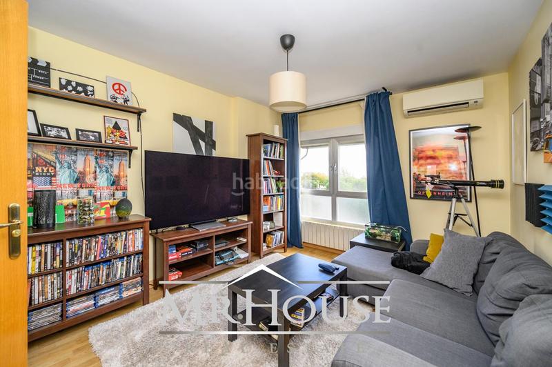 Foto e3b2bc90-973c-4204-99dc-30d3accfbd93. Appartement avec chauffage dans Pavones Madrid