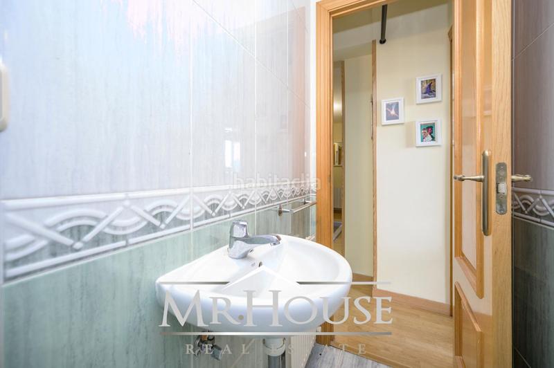 Foto e98a1f86-3dd3-4f64-8e00-728c3d94cc10. Flat with heating in Pavones Madrid