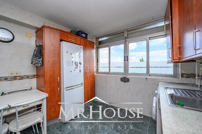 Foto 7bac51d3-9f37-4db7-ba8c-ac156a129baf. Piso en Pavones Madrid