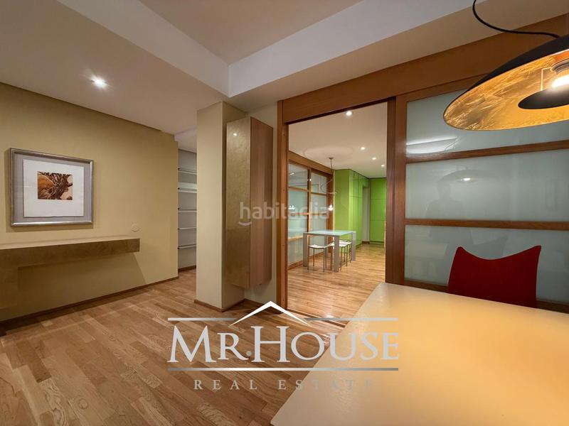 Foto 1ebf3958-8138-4981-9044-5d8193c3e765. Rent flat with heating parking in Castillejos-Cuzco Madrid