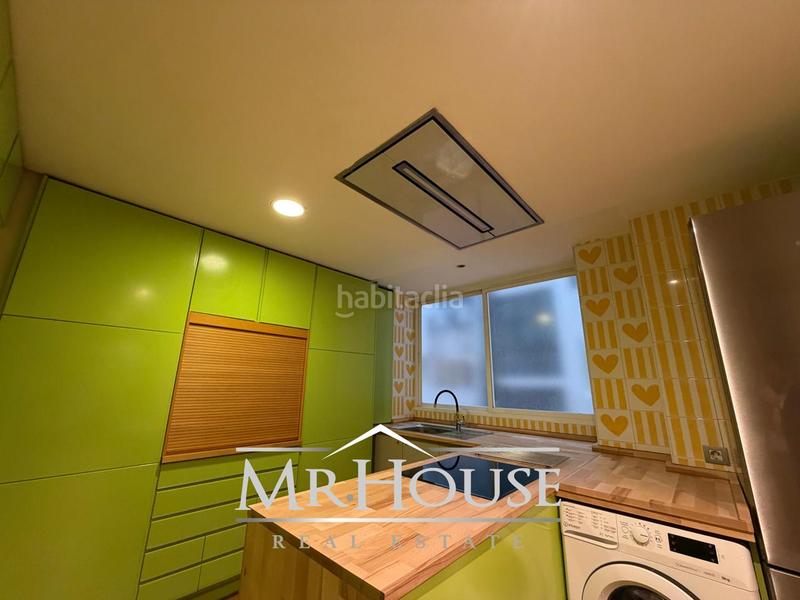 Foto 559c4f3c-1e68-4b69-ad60-bce210062285. Rent flat with heating parking in Castillejos-Cuzco Madrid