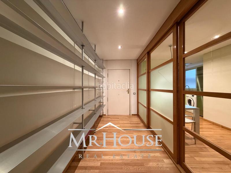 Foto 5933a764-968d-4fe2-9248-56566e56ab05. Rent flat with heating parking in Castillejos-Cuzco Madrid