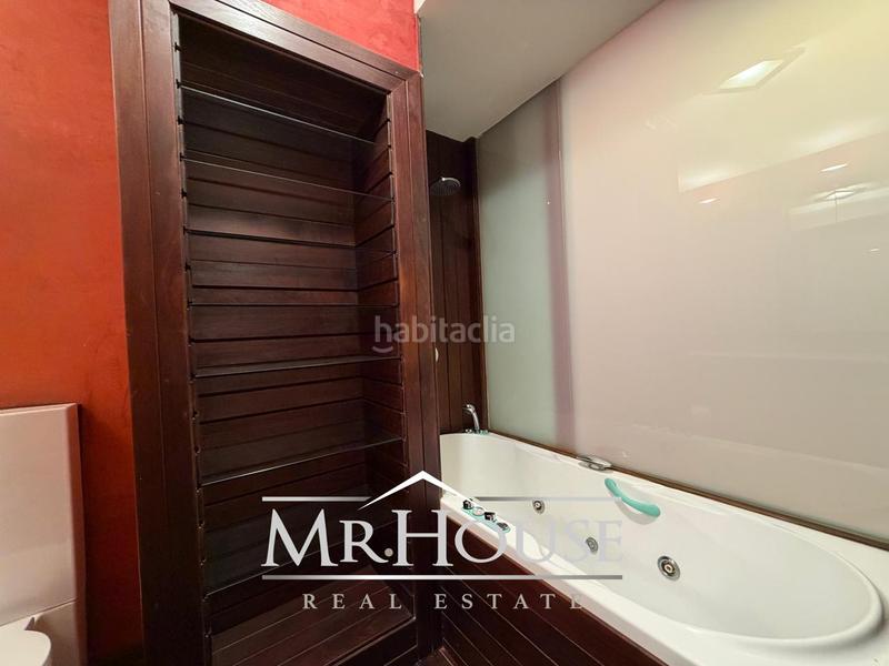 Foto ba5c5cf6-b98b-497d-a281-9a61206637a0. Rent flat with heating parking in Castillejos-Cuzco Madrid