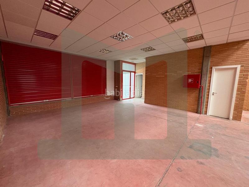 Foto c9a6ca7f-b199-4e2a-aa23-58dd2c57fbde. Alquiler nave industrial mr house real estate alquila esta magnífica nave industrial en Griñón