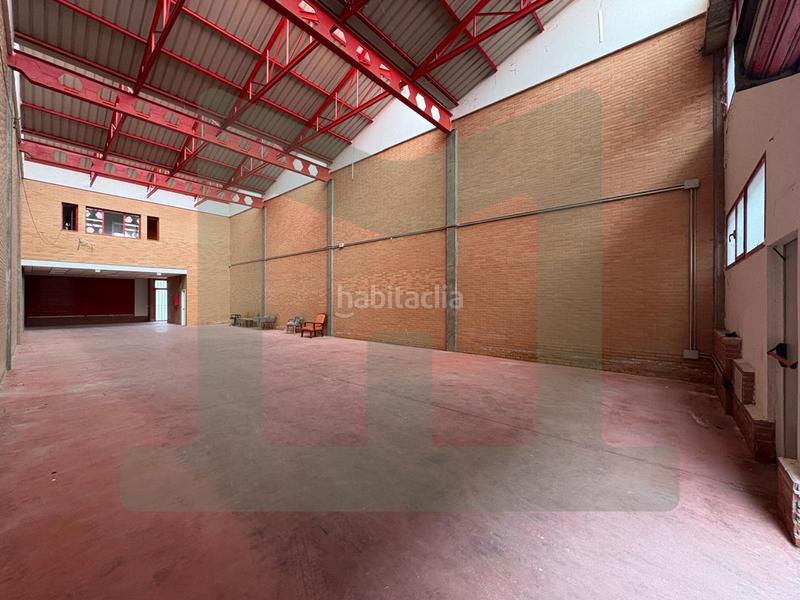 Foto 79151783-ffb2-4bee-a05b-74bcff7bdcc1. Lloguer nau industrial a Griñón