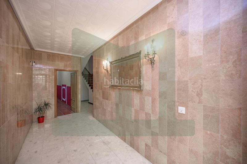 Foto 98ec10f1-1a8e-4a46-854f-d281224ef5a1. Casa bifamiliare con riscaldamento parcheggio in Centro Parla