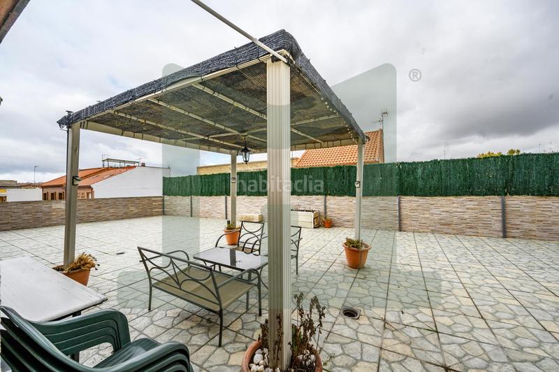 Foto 04890fa7-d3de-485b-a506-a851086ed9c2. Maison jumelée avec chauffage parking dans Centro Parla