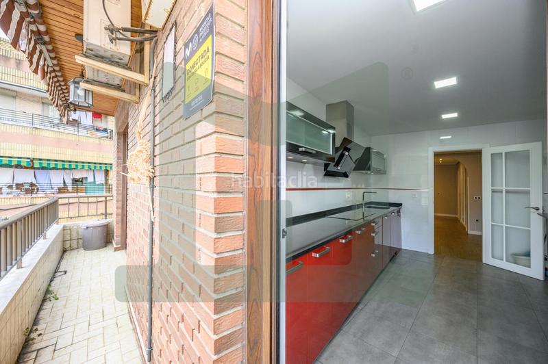 Foto 1178fede-17c3-4a1e-bc18-893ae68314ce. Maison jumelée avec chauffage parking dans Centro Parla