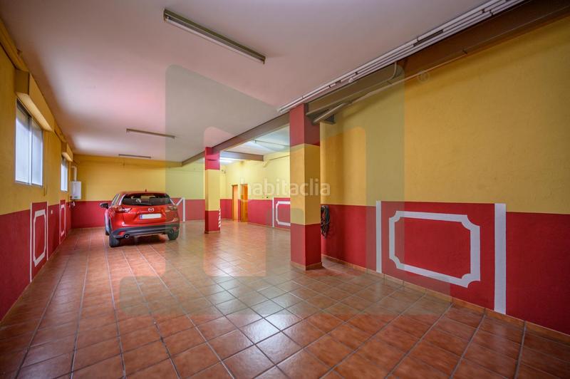 Foto 3e2f7432-1e0a-4548-ab0f-3ac9e5570f8a. Maison jumelée avec chauffage parking dans Centro Parla