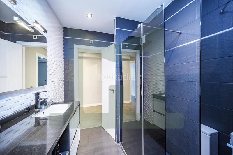 Foto a159b518-2703-44ed-a837-9ef3d4d95286. Maison jumelée avec chauffage parking dans Centro Parla