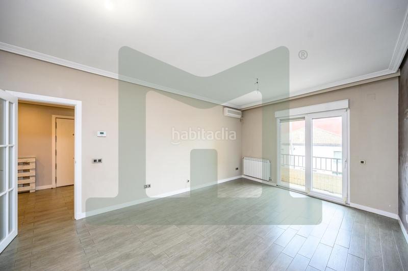 Foto d0f2a4b5-e527-478c-978e-9eec2b983931. Maison jumelée avec chauffage parking dans Centro Parla