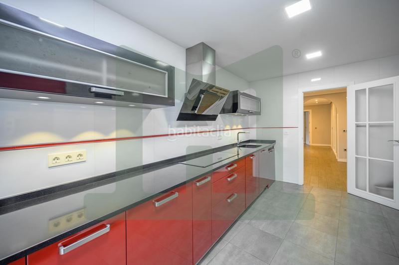 Foto ee360db7-6e9f-4f48-bab0-2c098d4dad8b. Maison jumelée avec chauffage parking dans Centro Parla