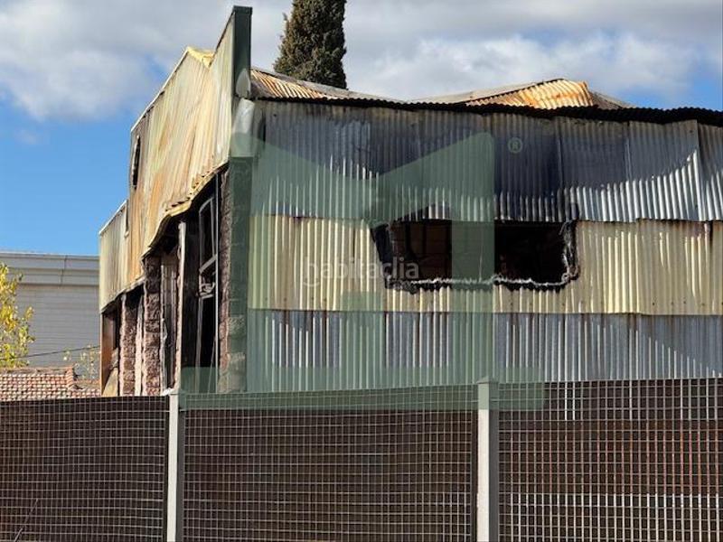 Foto c7915ff9-ae9c-43e6-a42a-6d336a9b2ddd. Capannone industriale in Griñón