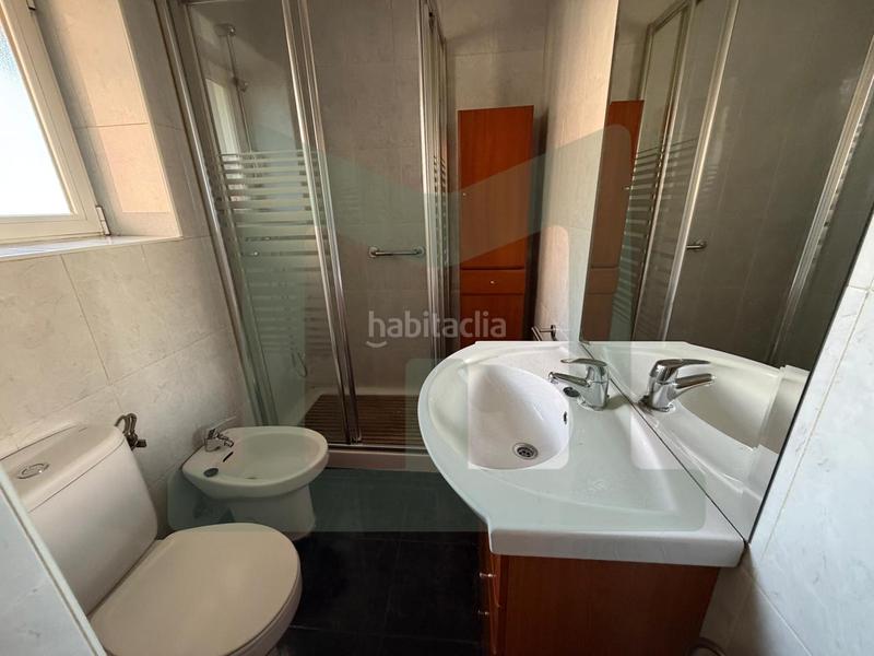 Foto cb95ab40-d4bc-41f2-9261-38e119a32f30. Flat with heating in Los Ángeles Madrid