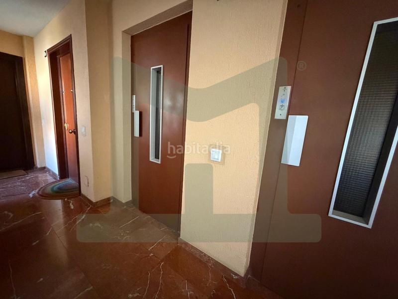 Foto e38ee444-ff7d-45bf-8137-67cf63ef730d. Flat with heating in Los Ángeles Madrid