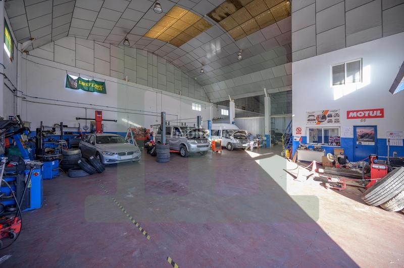 Foto 145802a7-58dd-4950-93b4-15a6b16b516e. Bâtiment à usage industriel dans Griñón