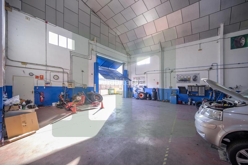 Foto 26d9f869-4707-4255-b10d-c146aff892e5. Bâtiment à usage industriel dans Griñón