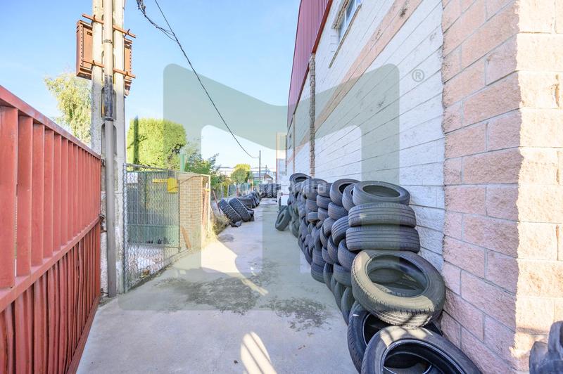 Foto 70720a76-9665-4a37-b550-0ae99dff5d22. Bâtiment à usage industriel dans Griñón