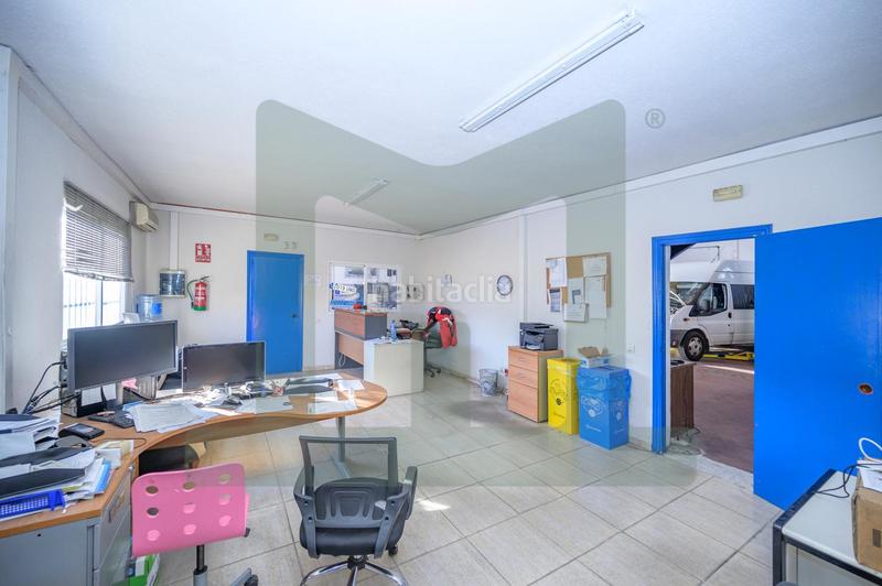 Foto 808218c5-f5d3-4912-a4dc-ee53bd544a8e. Bâtiment à usage industriel dans Griñón