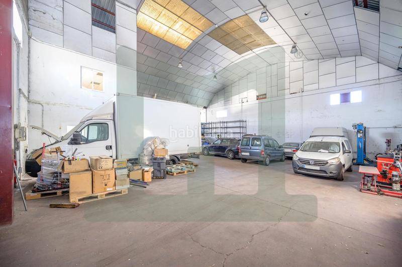 Foto 215de4c0-d932-44cd-b030-7054f8dd3ad6. Nave industrial en Griñón