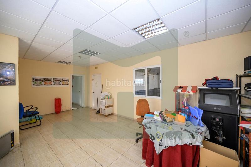 Foto de6e1e3e-10a6-43fa-a5ef-26f77f2c4b68. Nave industrial en Griñón