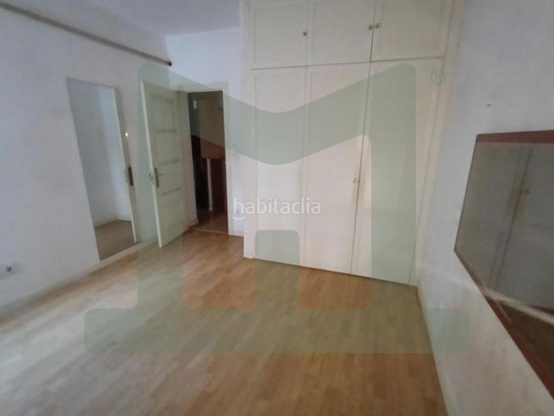 Foto f1e28035-f119-4c71-ba1b-7f3db8453930. Piso en Puerta del Ángel Madrid