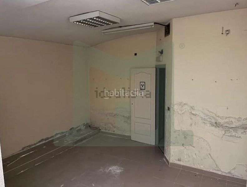 Foto d4d7a678-d099-4fbf-99b1-cefaf9c49fdd. Local comercial en Centro Valdemoro