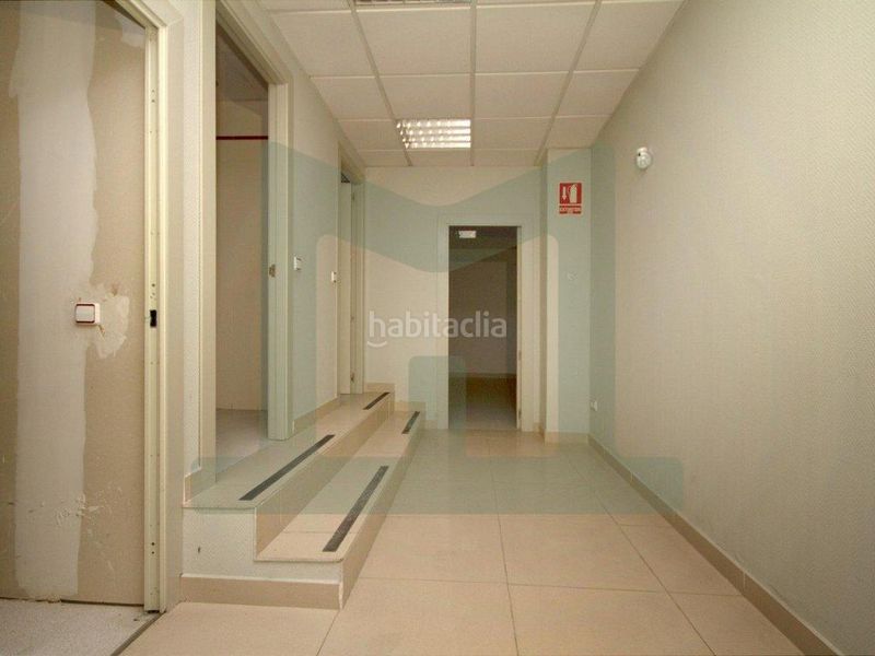 Foto d6cea665-7118-4bce-aff3-8ad11345f9ba. Local comercial en Centro Valdemoro