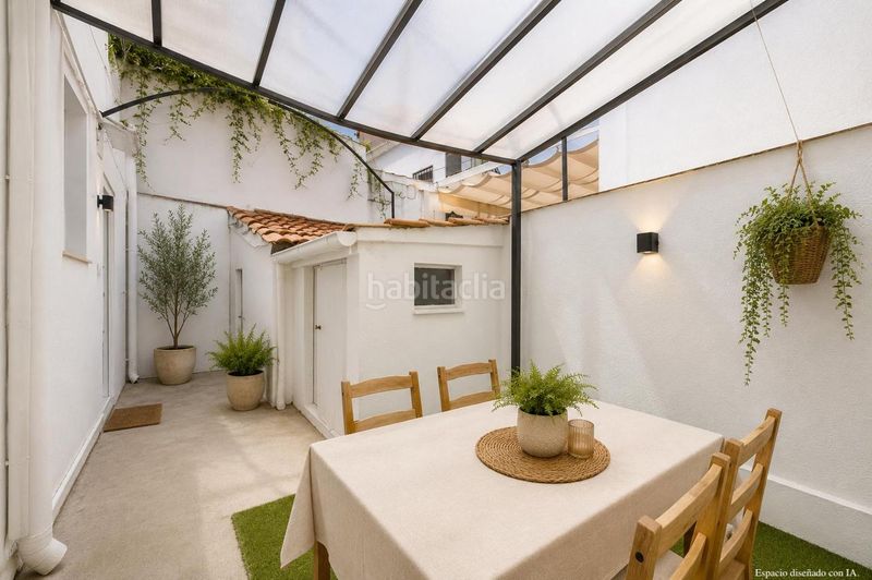 Foto f633ca96-0250-4e45-965e-7bc01d89ccde. Casa amb calefacció a Bellas Vistas Madrid