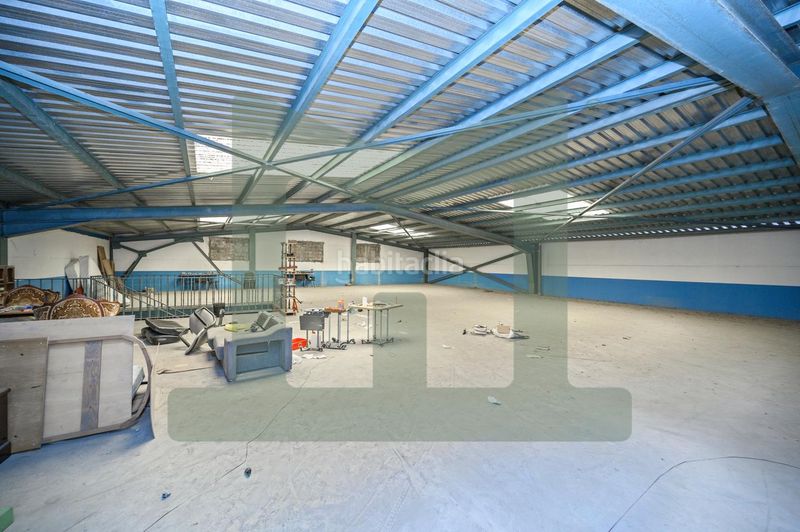 Foto 15f98c8b-2fad-47e5-819f-458cf404e8a5. Nave industrial en Pintores-Ferial Parla