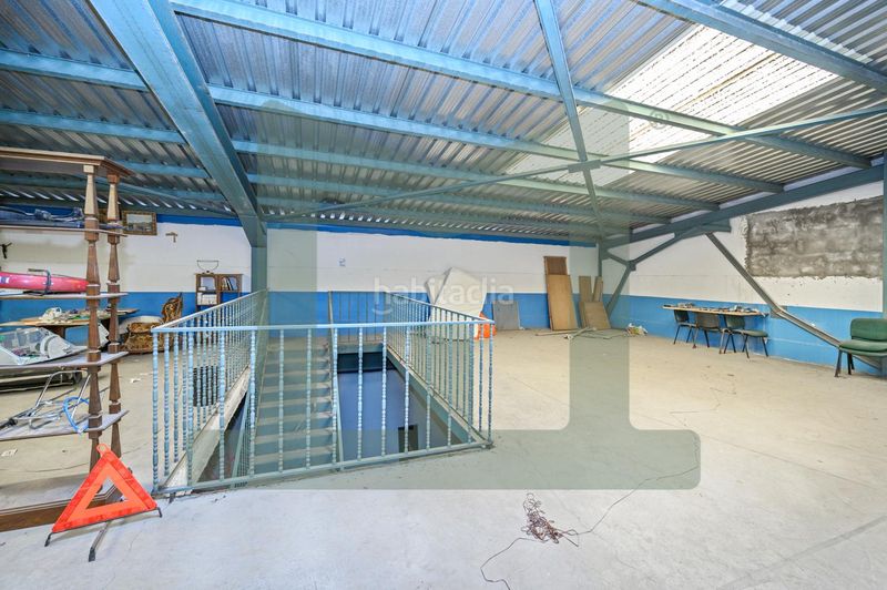 Foto ee7f5261-8cdb-4292-9561-b0bf08b990a6. Nave industrial en Pintores-Ferial Parla