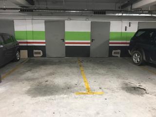 Lloguer Aparcament cotxe a Avinguda camí dels capellans 32. Parking y trastero en alquiler
