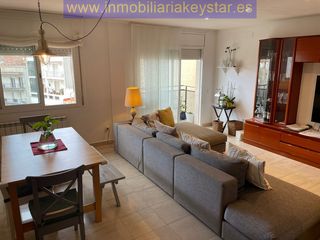 Rent Penthouse in Centre