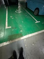 Aparcament cotxe  Plaça de les casernes. Amplia plaza de parking  esquinera en venta