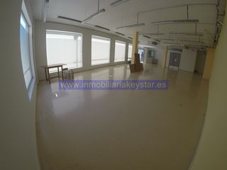 Miete Geschäftsraum in Levantina - Montgavina - Quintmar. Amplio local nave en alquiler