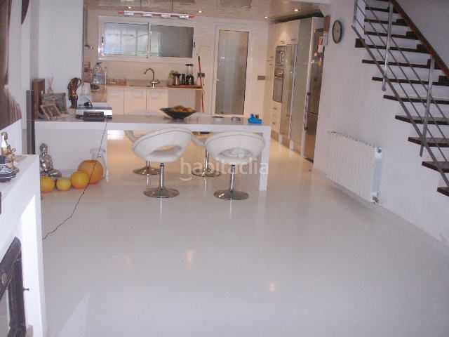 Foto c7e3a72b-f48e-4088-8578-38137da5845f. Casa aparellada amb calefacció aparcament piscina a Sitges