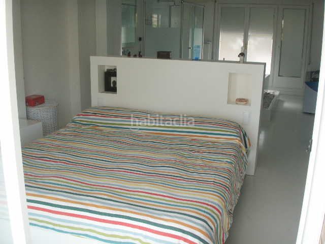 Foto d80a6e1a-9806-43a3-8d31-318fdb73258a. Casa aparellada amb calefacció aparcament piscina a Sitges