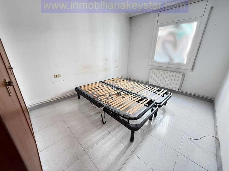 Foto abb1be53-22de-49e5-823a-51cba500d53e. Pis amb calefacció a Ametllers - Poble Sec Sitges