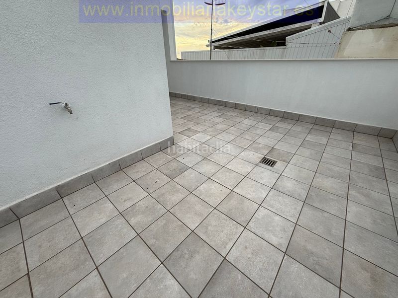 Foto e0397d53-33f0-4075-aa29-7ebea18c2403. Alquiler piso a 30m2 paseo maritino vilanova en Barri de Mar Vilanova i la Geltrú