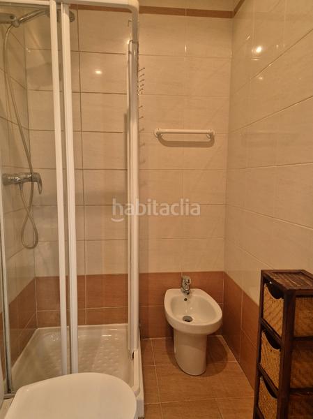 Foto 411e3381-d9a3-44ff-bd20-9d32779bd20c. Alquiler estudio precioso estudio amueblado con terraza de 30 metros y amplio trastero en Madrid