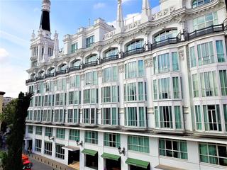 Lloguer Pis  Plaza de santa ana. Piso exterior y amueblado con 3 dormitorios y 2 baños en plaza d