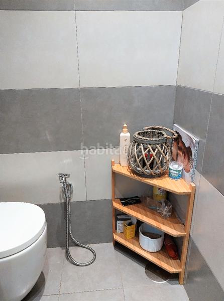 Foto 4ba7f2f1-734c-4657-9a27-a7d582764377. Casa adossada amb calefacció aparcament piscina a Madrid