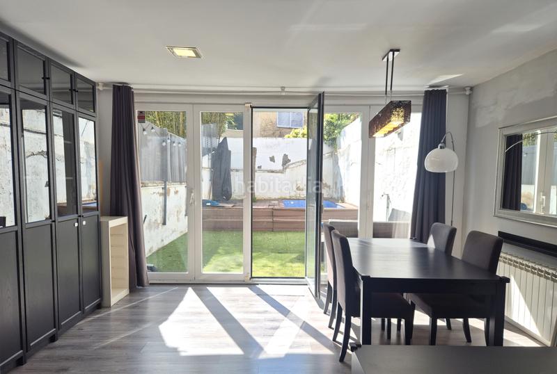 Foto 6df0569f-f999-4225-a8a7-524f2efb723d. Casa adossada amb calefacció aparcament piscina a Madrid