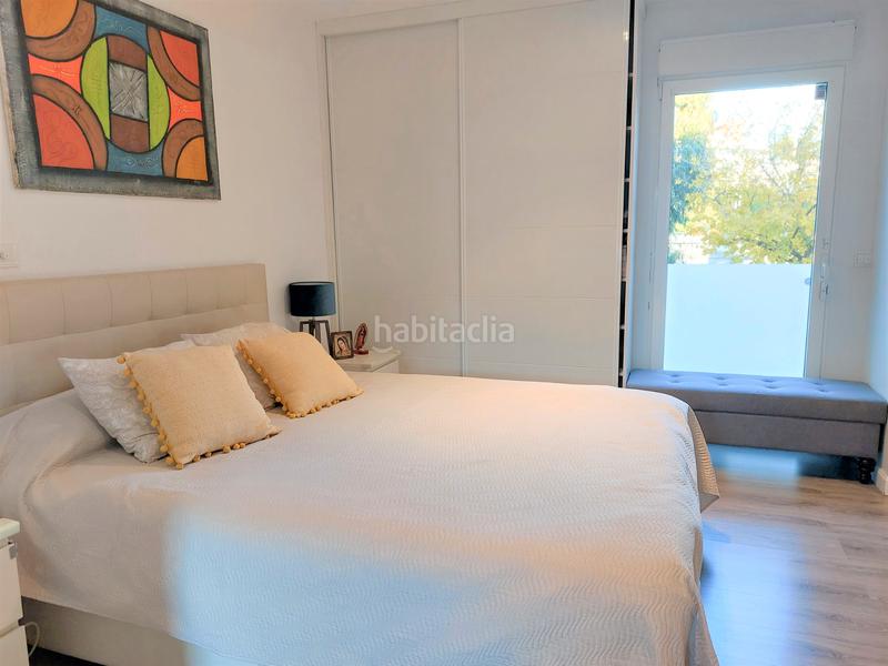 Foto 8de32cd1-77c0-4d82-9fd4-fb42429334c1. Casa adossada amb calefacció aparcament piscina a Madrid