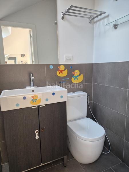 Foto 8fb6811c-58f6-41fa-ad05-df439c31c1ba. Casa adossada amb calefacció aparcament piscina a Madrid