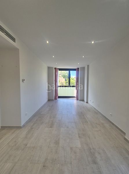 Foto 2bc9360c-eea3-4626-b516-764f9602e778. Rent apartment with heating parking pool in Quintana Madrid