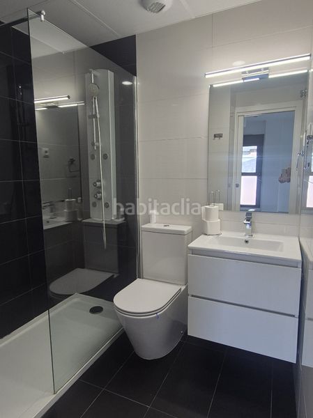 Foto 57fdc208-3dc8-4d82-a02f-33cf22780fe8. Rent apartment with heating parking pool in Quintana Madrid