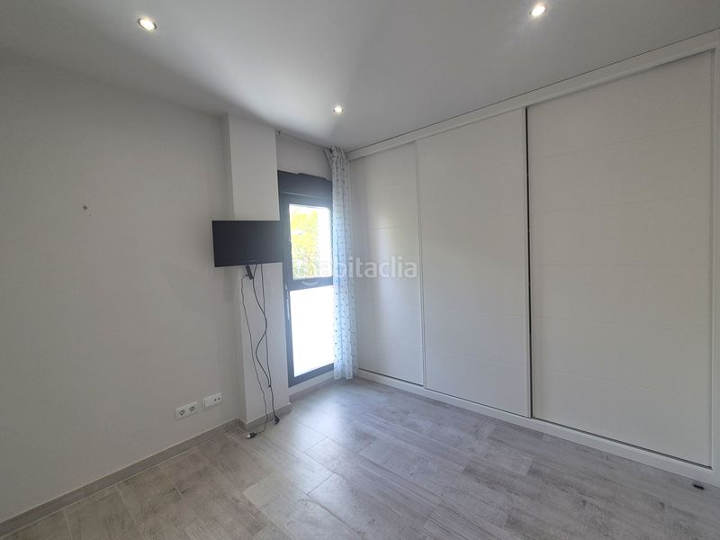 Foto d85d0199-da2f-4c38-9892-c244774edd18. Rent apartment with heating parking pool in Quintana Madrid