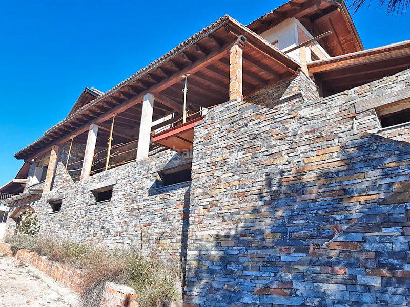 Foto f5adb966-ba5d-497a-a489-315c54ededef. Chalet dans a-6 22a dans La Berzosilla Torrelodones